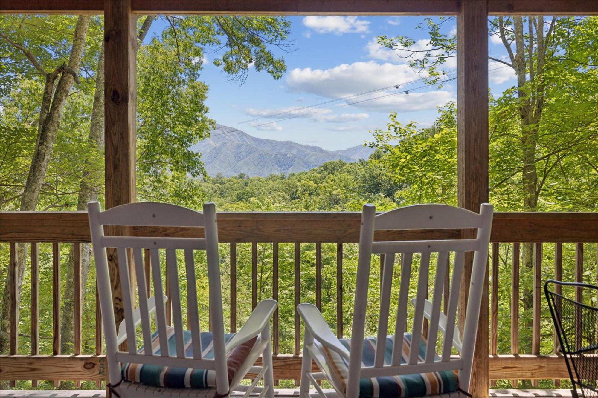 Southern Oak At Chalet Village - 5 Minutes From Gatlinburg And National Park Exterior photo